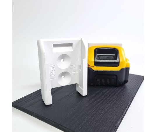 DeWalt 18V akkupidike