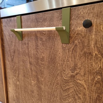 Kaapin koukku pyyhkeelle